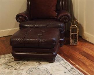 Nice Leather Chair w/ ottoman