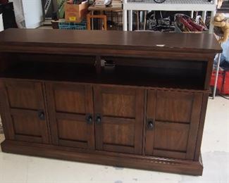 Nice TV Cabinet