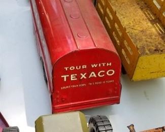 Texaco truck. "Sound the horn, the road is yours"