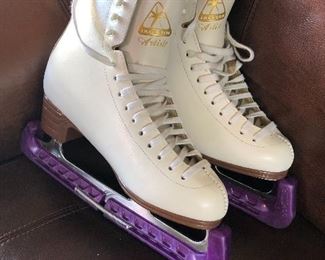 New Jackson Artiste Ice Skates Size 8
