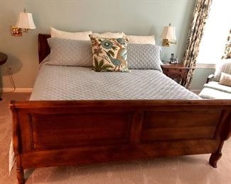 Ethan Allen king sized sleigh bed
