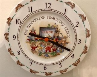 Bunnykins clock and dishes