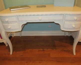 Lilac Desk with Chair
Pottery Barn
