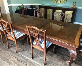 Vintage Chippendale Mahogany Dining Table & Chairs
Rittenhouse Square by Henredon
46" W x L 76"  ( 2 leaf each 24")