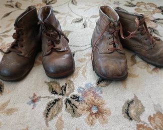 VINTAGE -TURN-OF -THE -CENTURY- BABY SHOES