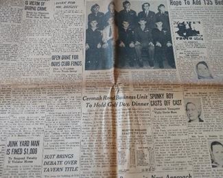 VINTAGE B-E-R-W-Y-N- LIFE NEWSPAPER...CHECK OUT THOSE OLD ADS!!