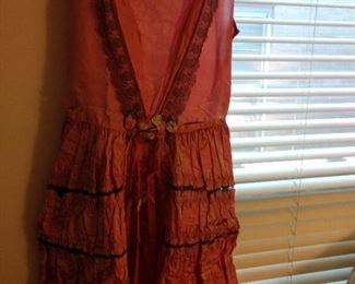 VINTAGE 20S PINK SILK PARTY DRESS