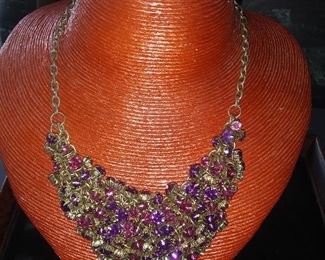 Mariam Haskell Style Bib