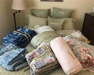 There are so many really nice duvets and bedding sets many brand new!  all colors
