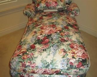 FLORAL CHAISE
