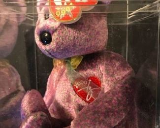 TY Beanie Baby "2000 Signature Bear"
