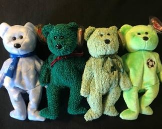 Retired TY Beanie Babies "1999 Holiday Teddy, 2001 Holiday Teddy, Shamrock and Kicks"