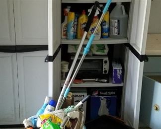 Sm Kitchen Appliances  Cleaners