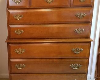 Vtg Bassett Maple ChestonChest