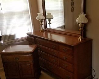 Vtg Bassett Maple Dresser, Side Table