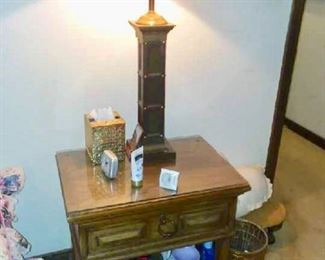 Pair of Night Stands --- Pair of Lamps