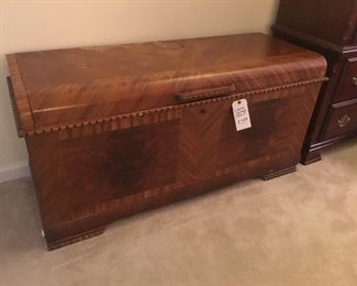 Lane Cedar Chest