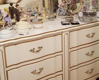 French style dresser w/mirror