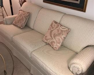 FLEXSTEEL VINTAGE SOFA 