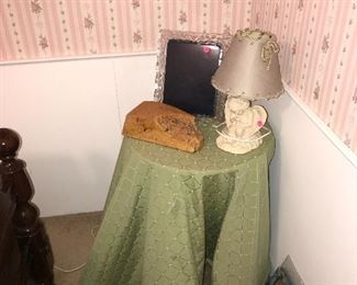 MAPLE BURL JEWELRY BOX