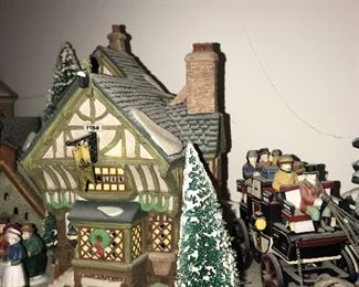 DEPARTMENT 56 VILLAGE HERITAGE HOUSES AND  ACCESSORIES