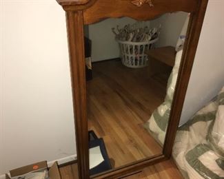 VINTAGE WALL MIRROR 