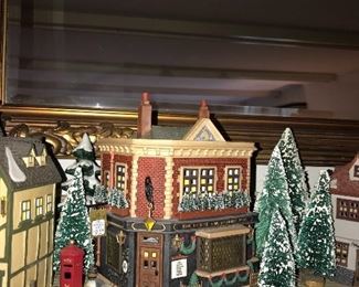 DEPARTMENT 56 VILLAGE HERITAGE HOUSES AND  ACCESSORIES