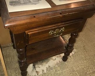 VINTAGE SIDE TABLE