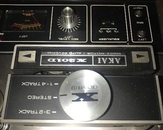 VINTAGE AKAI STEREO X201D