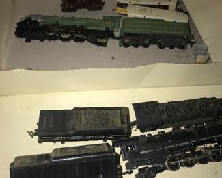 TRAINS AND RAILWAY SETS
