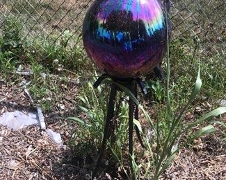 OUTDOOR PATIO GARDEN GAZING BALL 