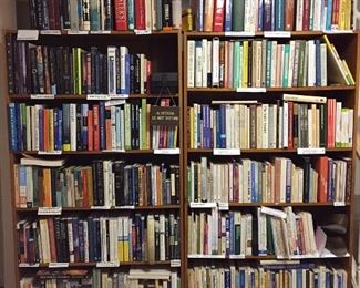 Books - Professional & personal libraries of astrophysicist and psychologist