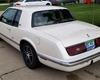 '92 Buick Riviera 64Kmiles