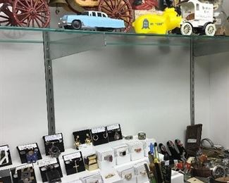 Vintage toys and jewelry