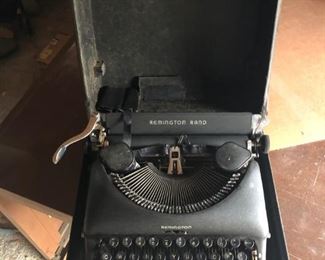 REMINGTON RAND TYPEWRITER