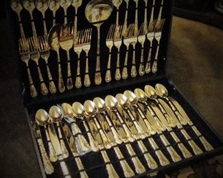 GOLD PLATED FLATWARE
