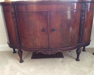 Have two of these beauties......... Imperial of Grand Rapids all Mahogany.