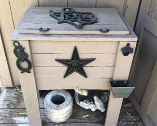 State of Texas Outdoor / Porch Ice Box 