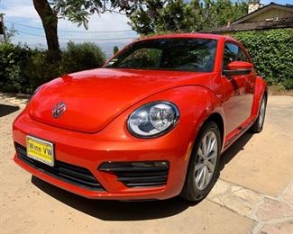 2018 Volkswagen Beetle 2.0T Turbo Hatchback 2D, "Only 95 miles "