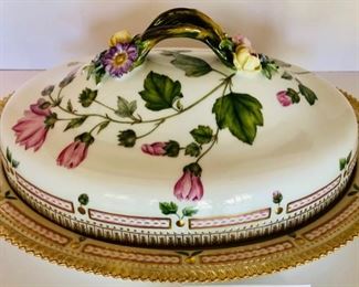 Flora Danica by Royal Copenhagen, Large Covered Platter/Serving Dish