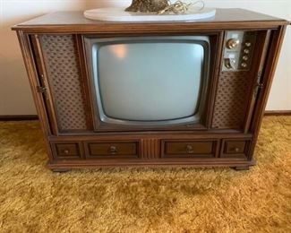 TV Cabinet I