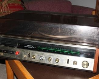 Vintage "Sony" 1970's stereo record player with original speakers.  Very rare!!