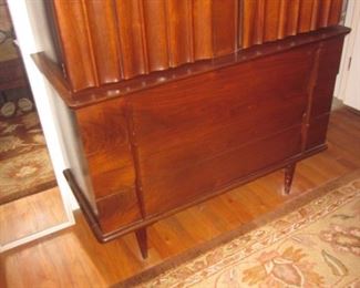 Spectacular Mid-Century Modern United Walnut Bedroom Suite Purchased 1961 Complete