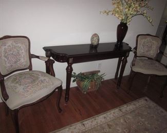 Victorian Tapestry Fireside Lounge Arm Chairs. Mahogany Sofa Table

