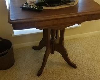 Eastlake table