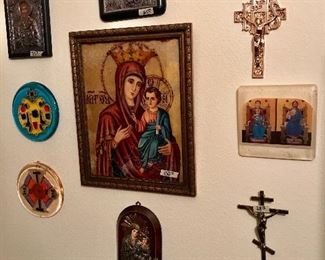 SEVERAL RUSSIAN ICONS AND RELIGIOUS ITEMS