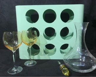 093 Pure Design Metal Wine Rack  Crystal Glasses
