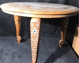 043 Inlaid Wooden Artwares Table