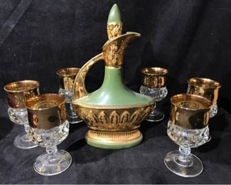 007 1968 Jim Beam  Kings Crown Gold Glasses