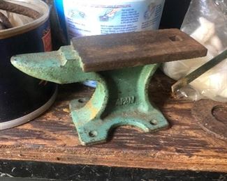 Miniature Anvil salesman sample